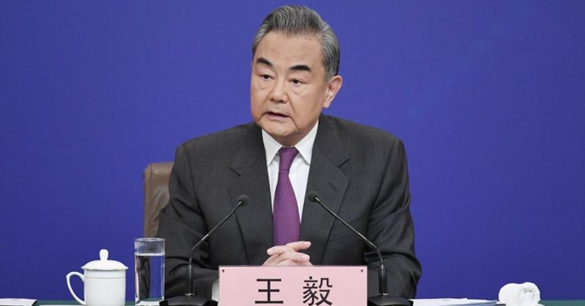 与土、埃外长通电 陆外长王毅:中东现和平曙光 只要谈判和平就有希望