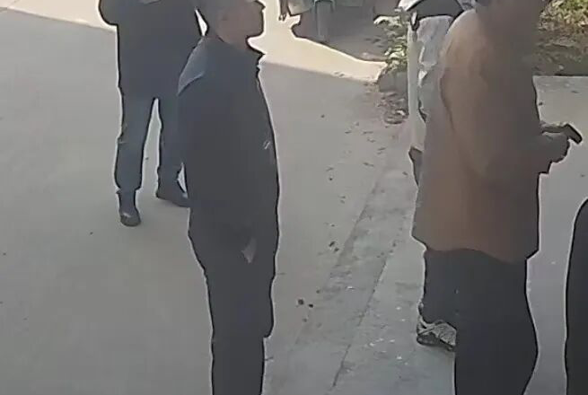 重庆6警察千里跨省抓人底气何来?
