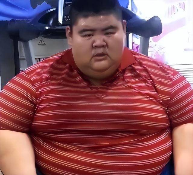 中国首胖切胃暴瘦480斤，成名后抛妻，下场曝光