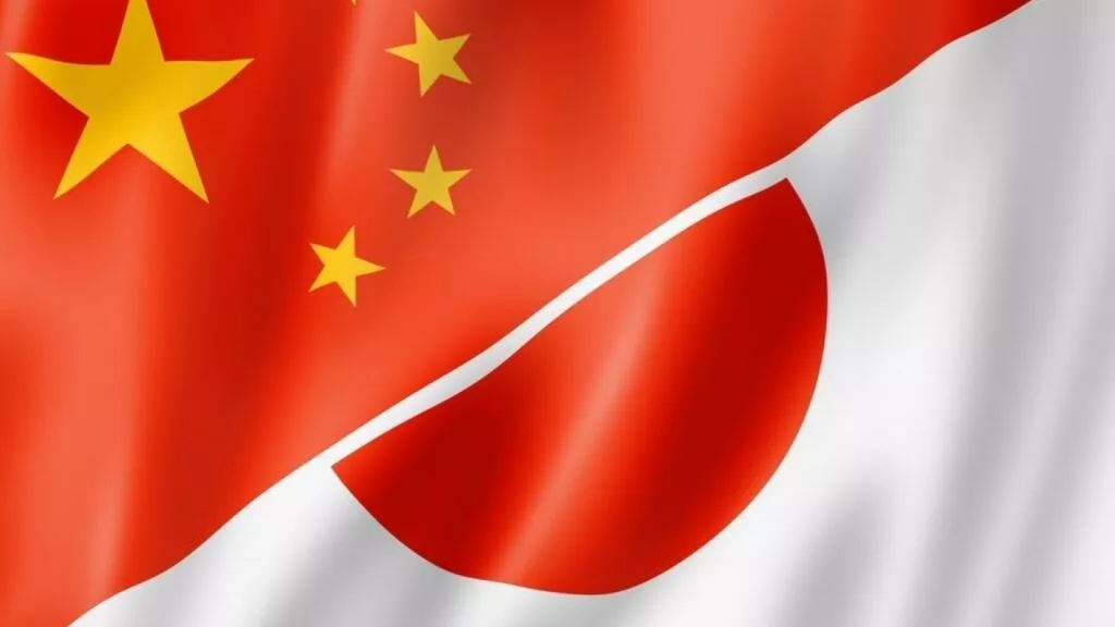 中国官方高调纪念 大赞日本母子遇袭案的胡友平