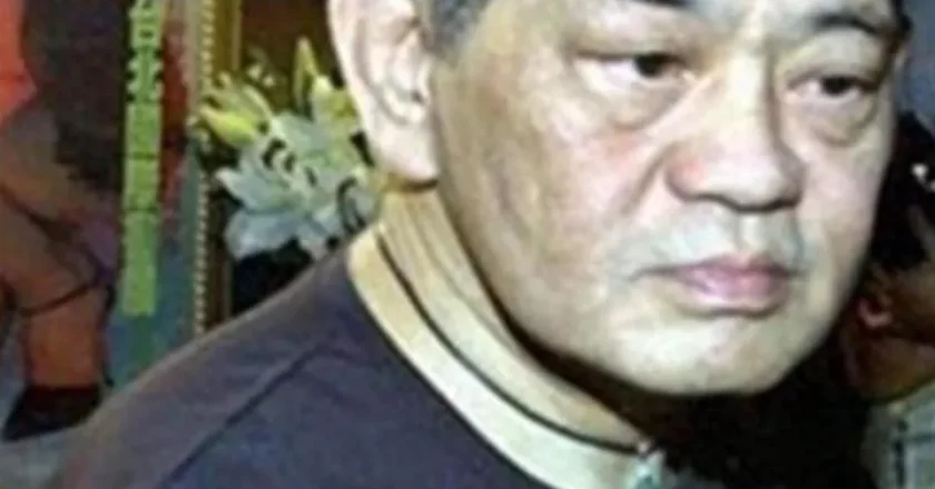 花20亿养上百位情人,,风流一生临终却落个凄惨结局?