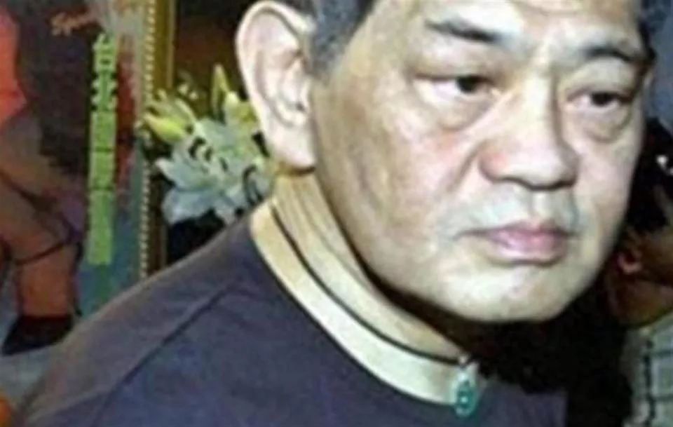 花20亿养上百位情人,，风流一生临终却落个凄惨结局?