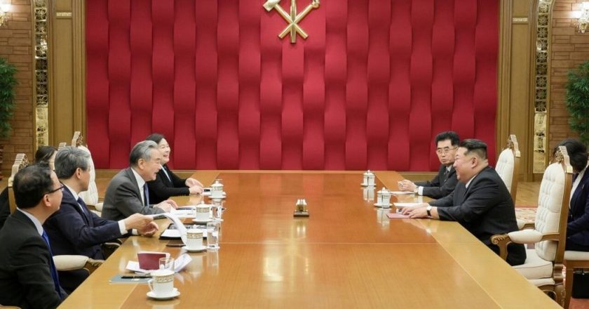 朝中社:金正恩表示朝中深化交往加强协调对当前地缘情势非常重要