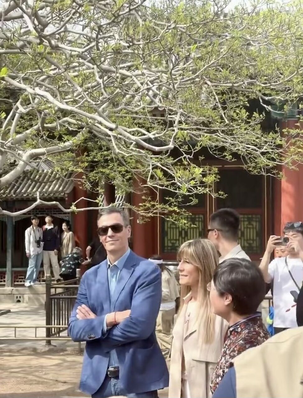 西藏自治区人大常委会原党组副书记、副主任丁业现涉嫌严重违纪违法,目前正接受纪律审... 西藏自治区人大常委会原党组副书记、副主任丁业现涉嫌严重违纪违法,目前正接受纪律审...