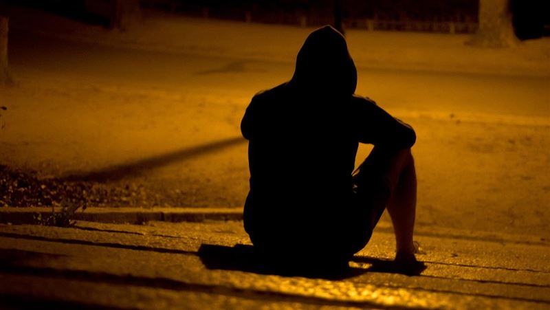 一名男子將收入全數交由妻子管理，卻在退休前意外發現妻子奢華消費的帳單，巨大的落差讓他多年努力的意義瞬間動搖。（示意圖／翻攝自pixabay）