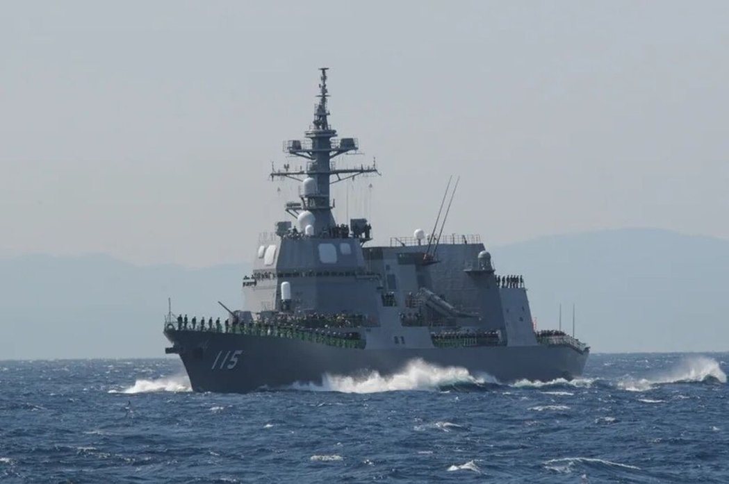 图为日本海上自卫队护卫舰「秋月号」2025年2月上旬首次单独通过台湾海峡。(取材... 图为日本海上自卫队护卫舰「秋月号」2025年2月上旬首次单独通过台湾海峡。(取材...