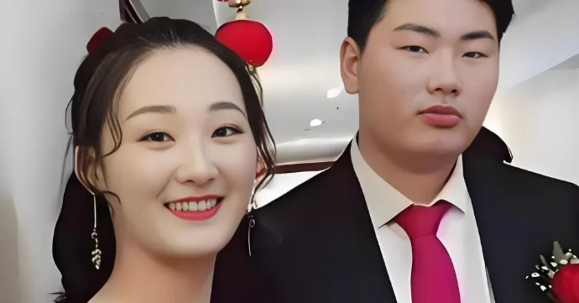 大衣哥前儿媳陈亚男订婚后风评扭转，离开朱小伟照样开奔驰