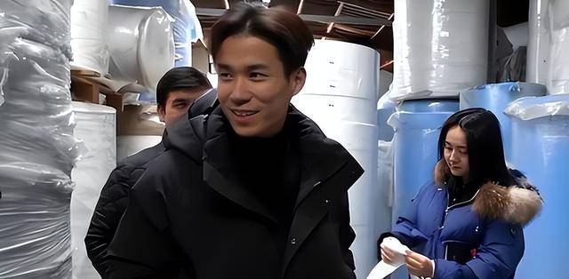 五年前他靠倒卖口罩一年狂入60亿元，如今怎样