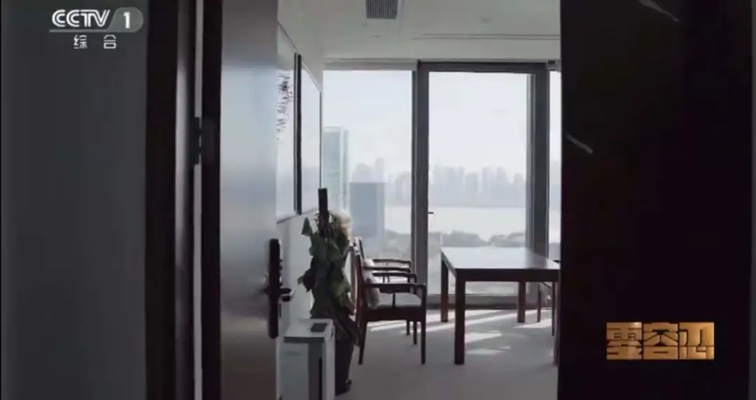 我看到了副部级官员的办公室 我看到了副部级官员的办公室