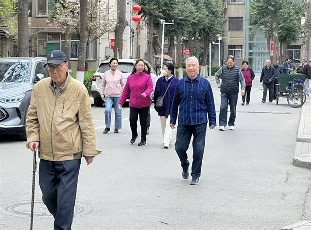 2026年一个怪现象：养儿家庭，开始躺平了