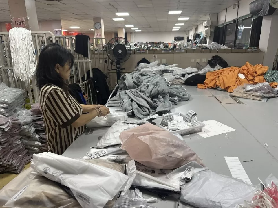 “边工作边透析”：一个“肾友工厂”的生存试验