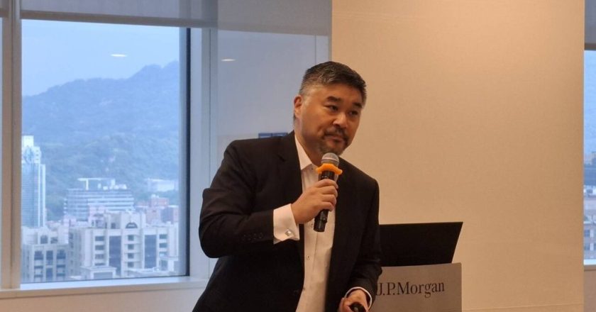 战争冲突免惊！摩根：地缘冲突仅短期影响、AI 资本支出即关键