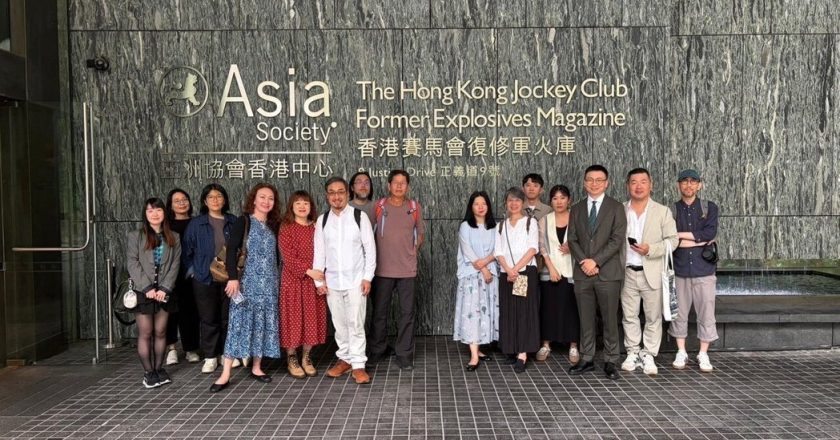 深化台港文化合作基础 我策进会组团访港 与香港故宫人员交流对话