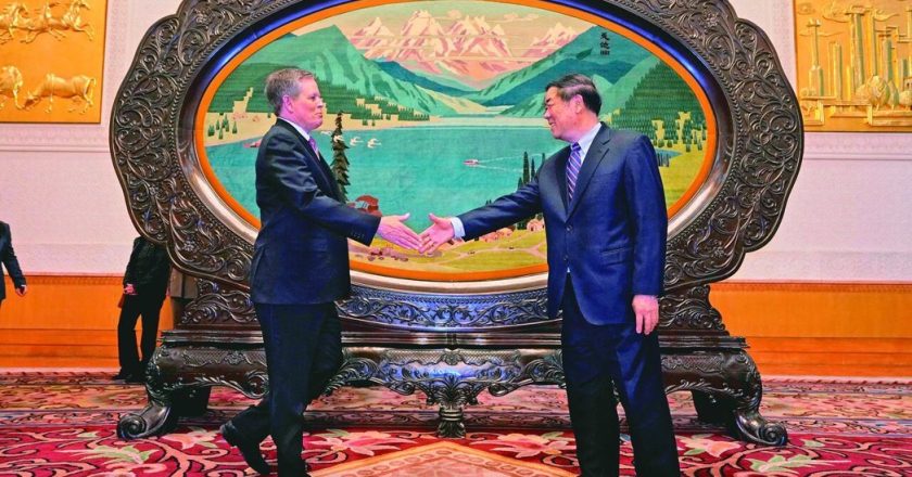 港媒：川习会前 「川普盟友」美参议员戴恩斯 下周先率团访陆