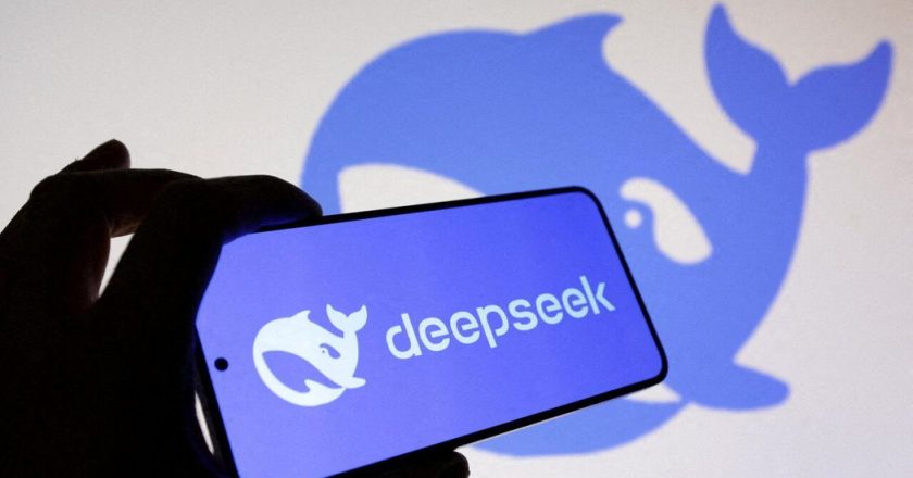 时隔1年多…DeepSeek发布V4新模型 百万上下文成标配