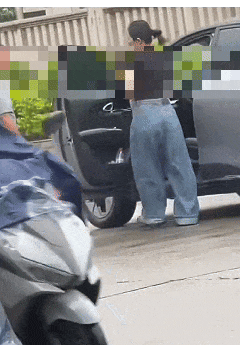 全网热议“女子踹保安反被扇耳光”,现场视频还原