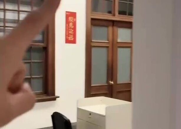 中国直播主参观市府画面直送中国?竹市府说明:古迹开放参观