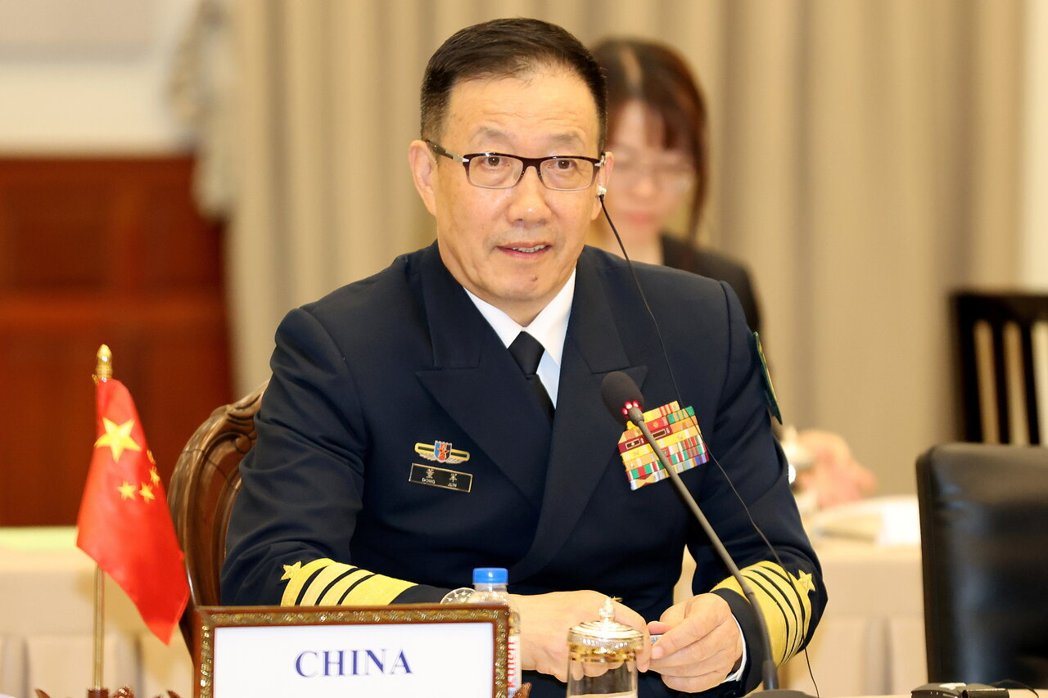 大陆防长董军。(欧新社资料照) 大陆防长董军。(欧新社资料照)