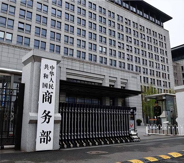 4艘美国巨轮直奔中国 五国大戏才刚刚开始