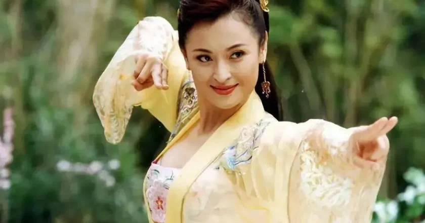 56岁王璐瑶近况曝光！嫁给地产商生下一女