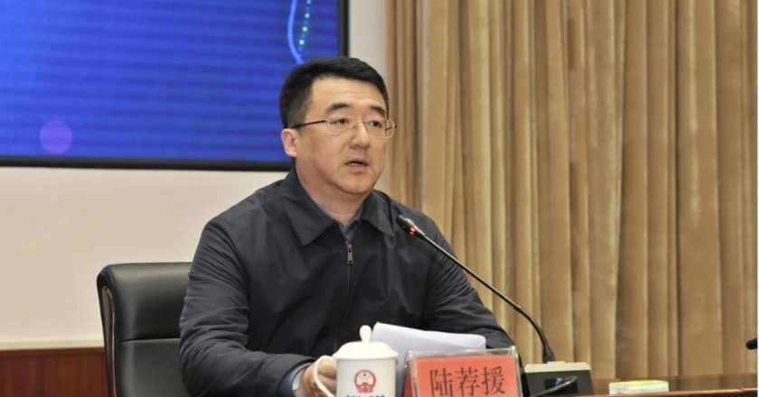 花2300万买「百强县」排名 辽宁海城市书记、市长遭免职