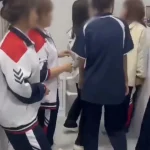 女生校内厕所遭霸凌，连同两名施暴者一并被开除