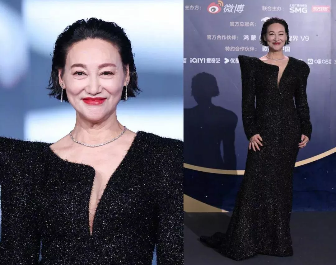 微博电影之夜女星生图:叶童梁洛施气质出众