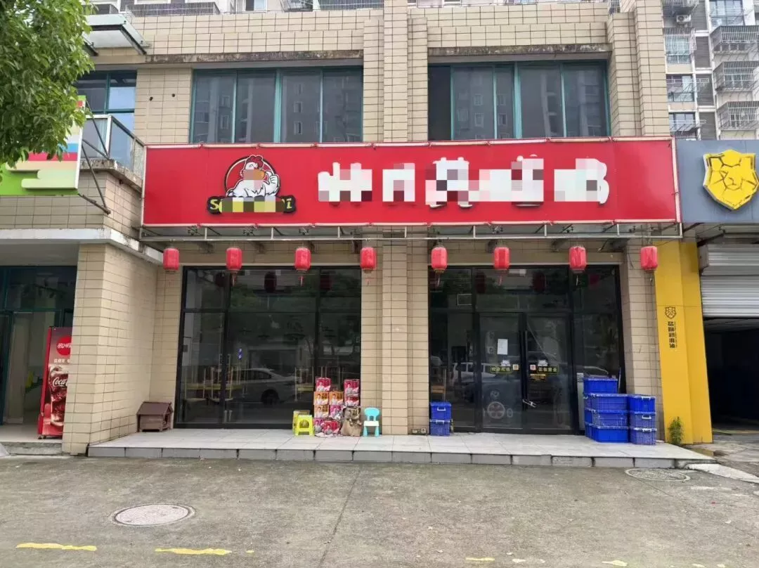 记者采访南通劝烟猝死事件,随行家人遭警察威胁