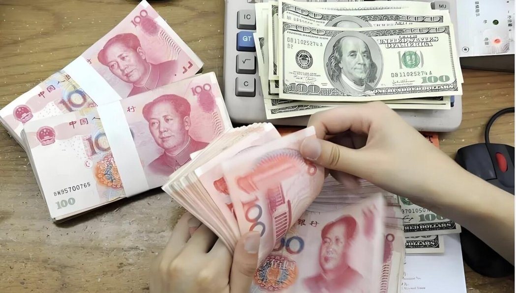 中国连续3个月减持美国国债。4月持有美债金额6511亿美元,是2008年以来最低... 中国连续3个月减持美国国债。4月持有美债金额6511亿美元,是2008年以来最低...
