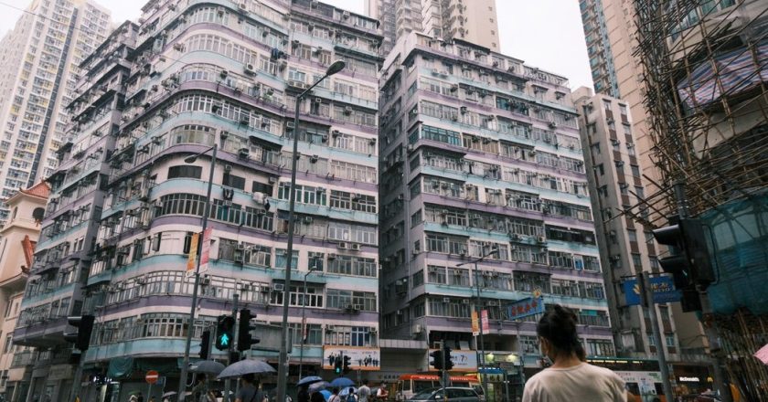 港府扶贫报告 香港未来剔除「贫穷」一词