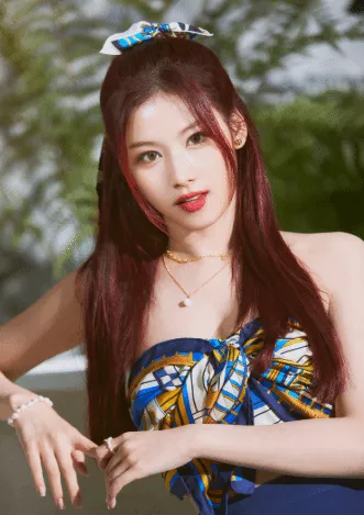 争议不断!韩国女团成员回应“下装走光”事件