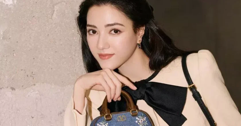 事态升级!霍启刚评论区沦陷
