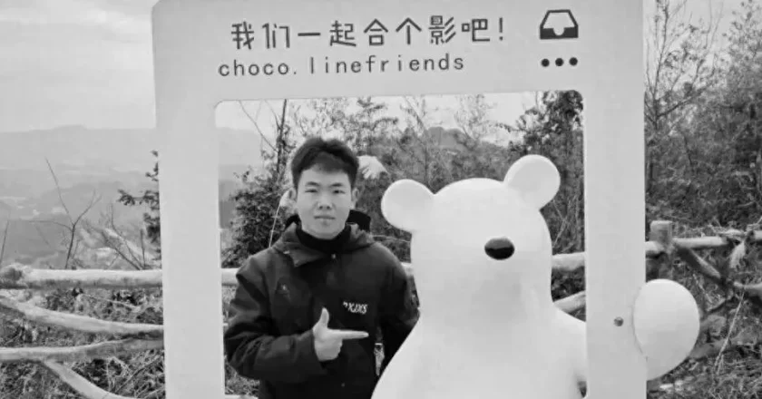 致敬，一路走好！年仅20岁外卖员跳河救人牺牲