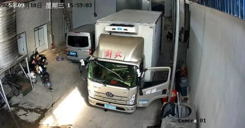 21车冻货“偏航”河南泌阳：三辆货车曾两次涉案