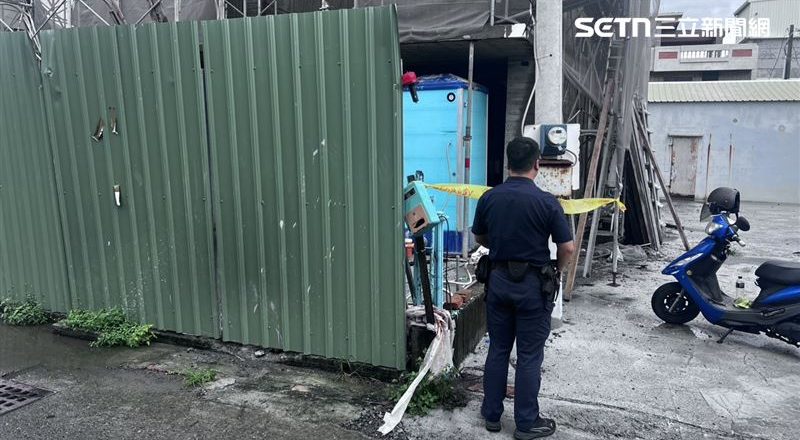 男子离奇陈尸工地临时厕所   身旁遗留诡异针筒