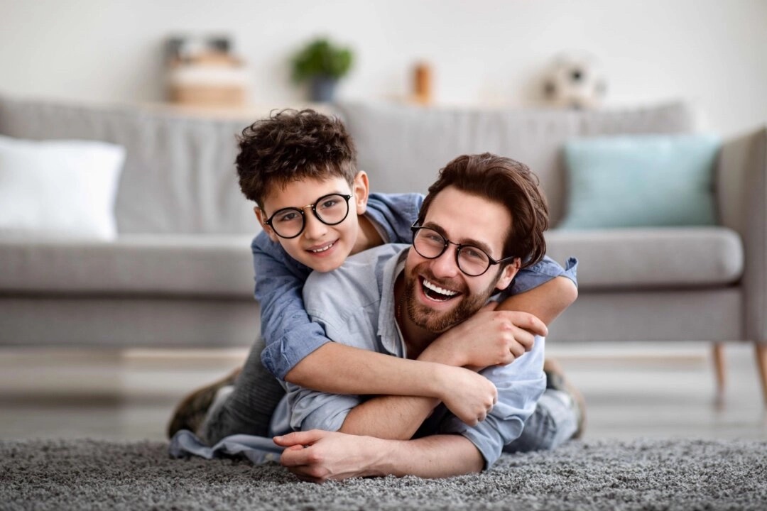 你打算如何为退休或孩子分配资金？你又该如何开始为孩子投资？(Shutterstock)