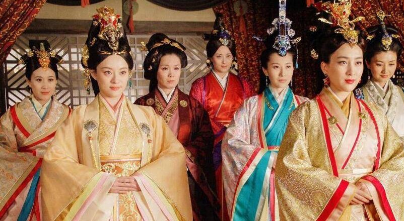 俗话说“色是刮骨刀”,其实还有三句