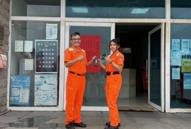 马祖海巡队传喜讯 周俊吉、陈昀考上警察大学二技水上警察学系