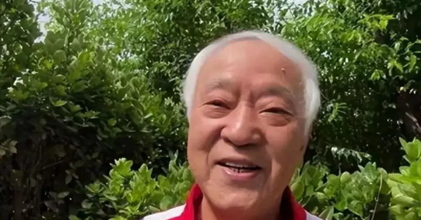 76岁牛群现状令人唏嘘:独居靠退休金度日