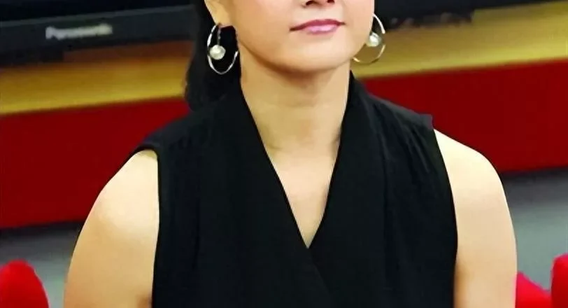 不再隐瞒!李谷一曝光宋祖英走上高位的真相