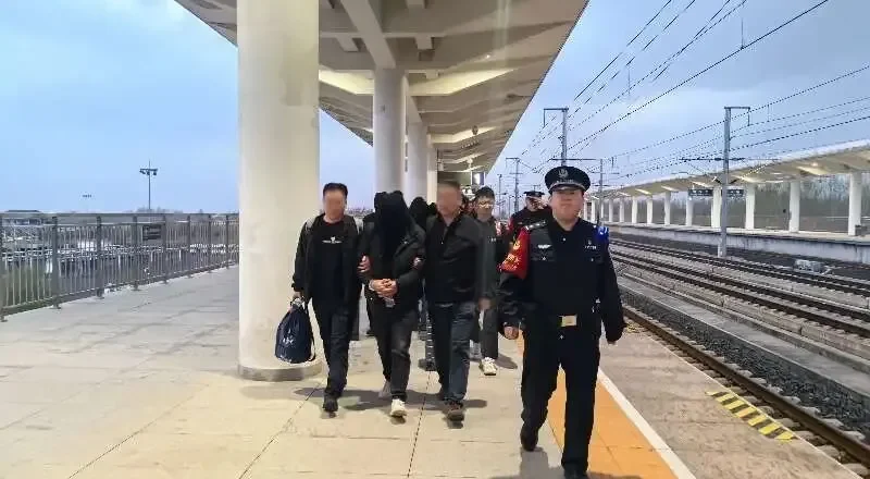 化学硕士辞职竟为参与制毒 特大跨国制贩毒案告破
