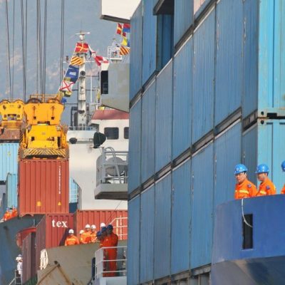 官方政策支持 世银维持2026年大陆经济增速不变
