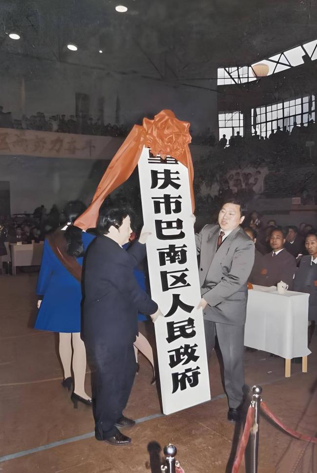 曾包养16名男宠的她已减刑出狱 女儿是演员 曾包养16名男宠的她已减刑出狱 女儿是演员