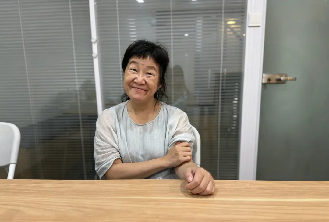 余秀华:一个赘婿,困了我母女20年