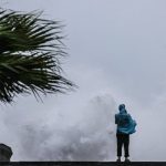 台风未过 维稳先行：谁在“以灾乱国”？