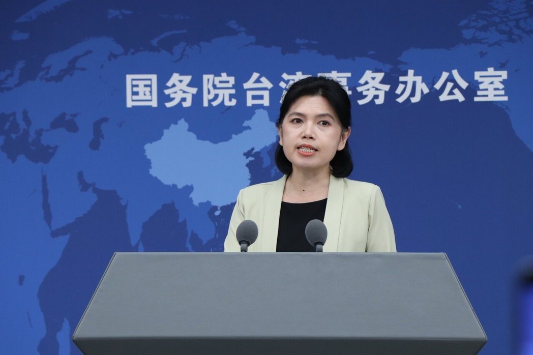 民众党中评会主委李伟华14日起率党内青年团抵达上海,是民众党成立以来首次正式组团... 民众党中评会主委李伟华14日起率党内青年团抵达上海,是民众党成立以来首次正式组团...