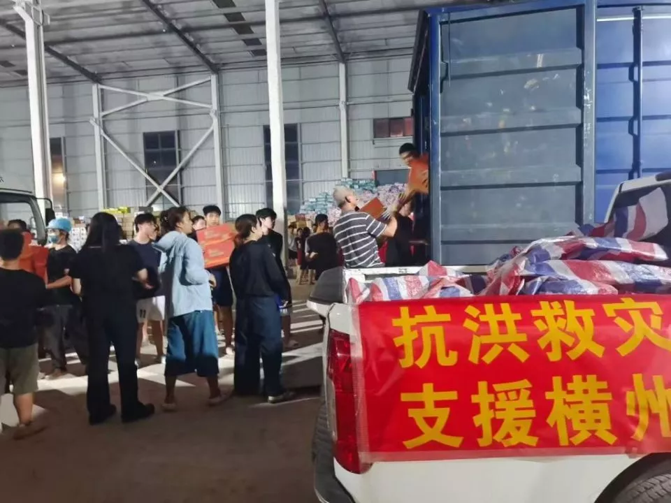 18岁的“千里奔赴”是怎样的?对话两名少年