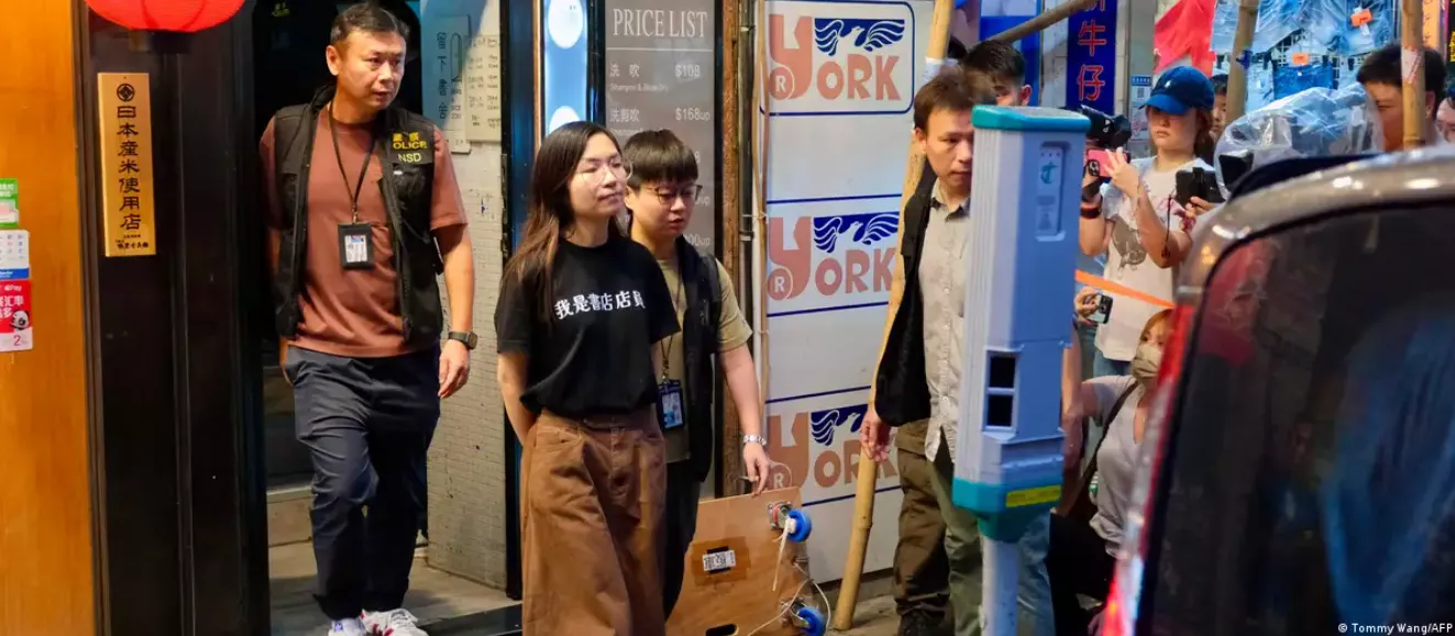 "我是书店店员"有罪?港独立书店5人涉煽动罪被捕