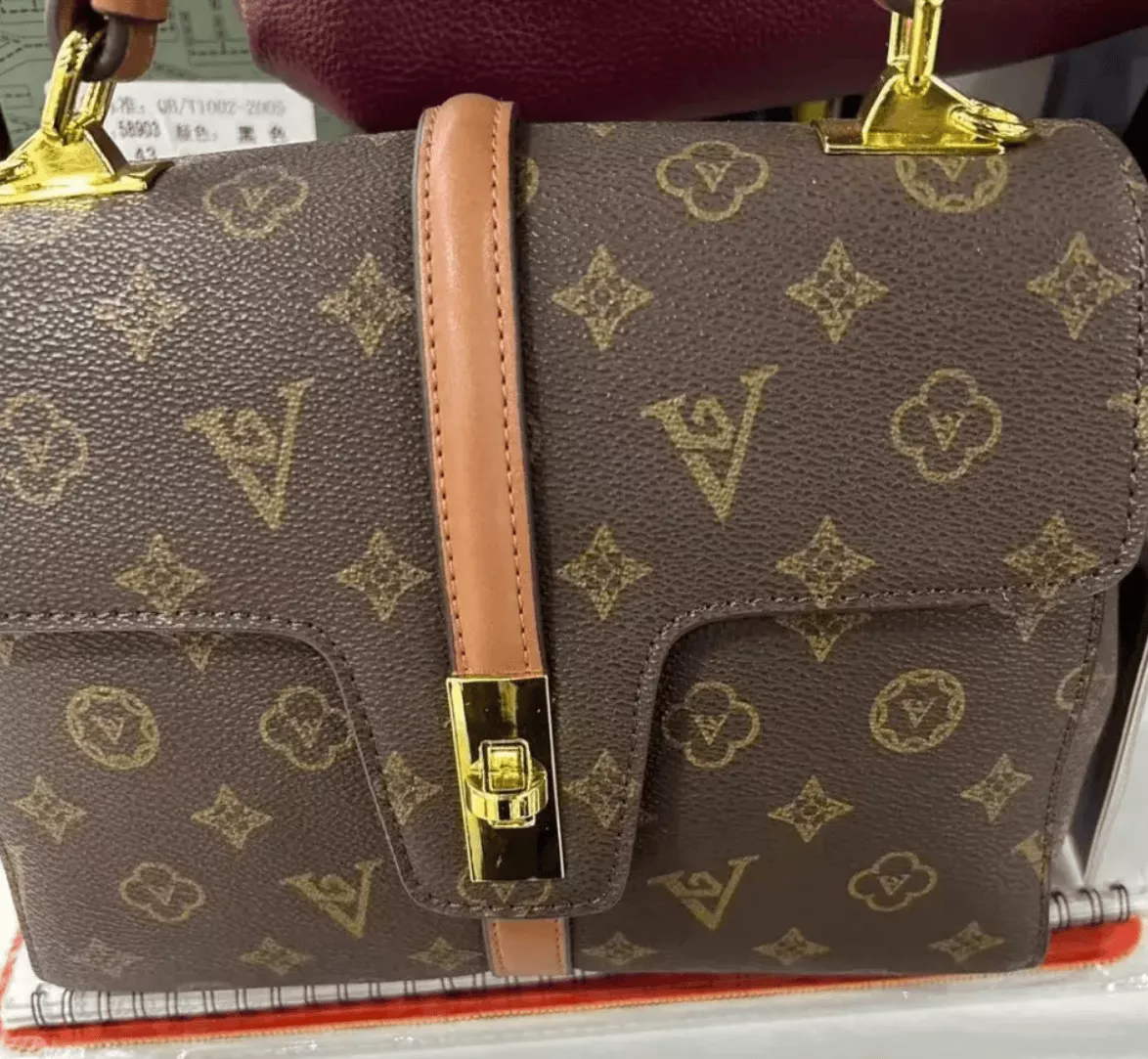 LV法务假扮顾客买包取证,宁波小商户一审被判赔4万