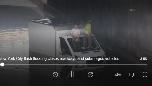 纽约淹了!暴雨灌爆画面惊人 车辆险没顶 一片汪洋